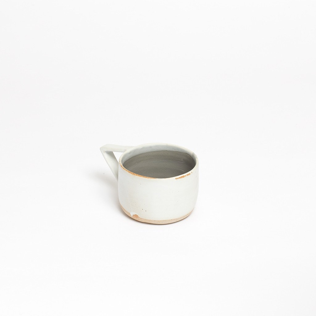 Claymen ceramic broad cup tri handle