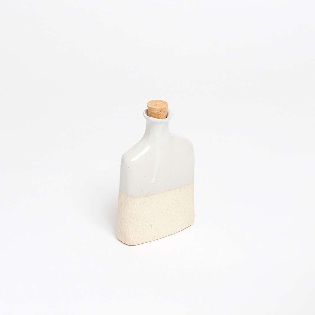 Claymen ceramic flask white